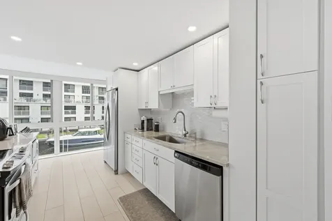 3100 Ne 49th Street Fort Lauderdale FL 33308