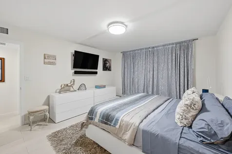 3100 Ne 49th Street Fort Lauderdale FL 33308