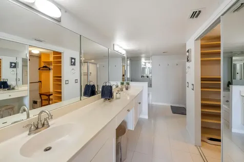 2880 NE 14th Street Causeway Pompano Beach FL 33062