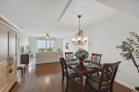 2880 NE 14th Street Causeway Pompano Beach FL 33062