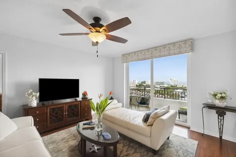 2880 NE 14th Street Causeway Pompano Beach FL 33062