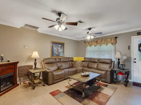 3118 Old Edwards Road Fort Pierce FL 34981