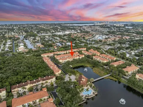 2305 Amalfi Way Palm Beach Gardens FL 33410