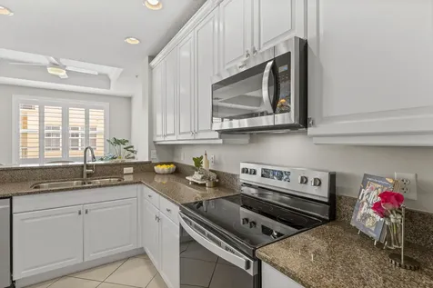 2305 Amalfi Way Palm Beach Gardens FL 33410