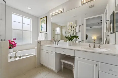 2305 Amalfi Way Palm Beach Gardens FL 33410
