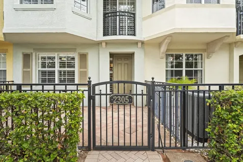 2305 Amalfi Way Palm Beach Gardens FL 33410