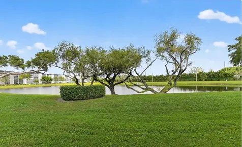 2012 Hythe A Boca Raton FL 33434