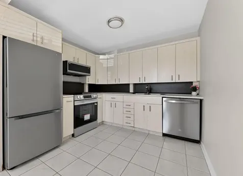 2012 Hythe A Boca Raton FL 33434