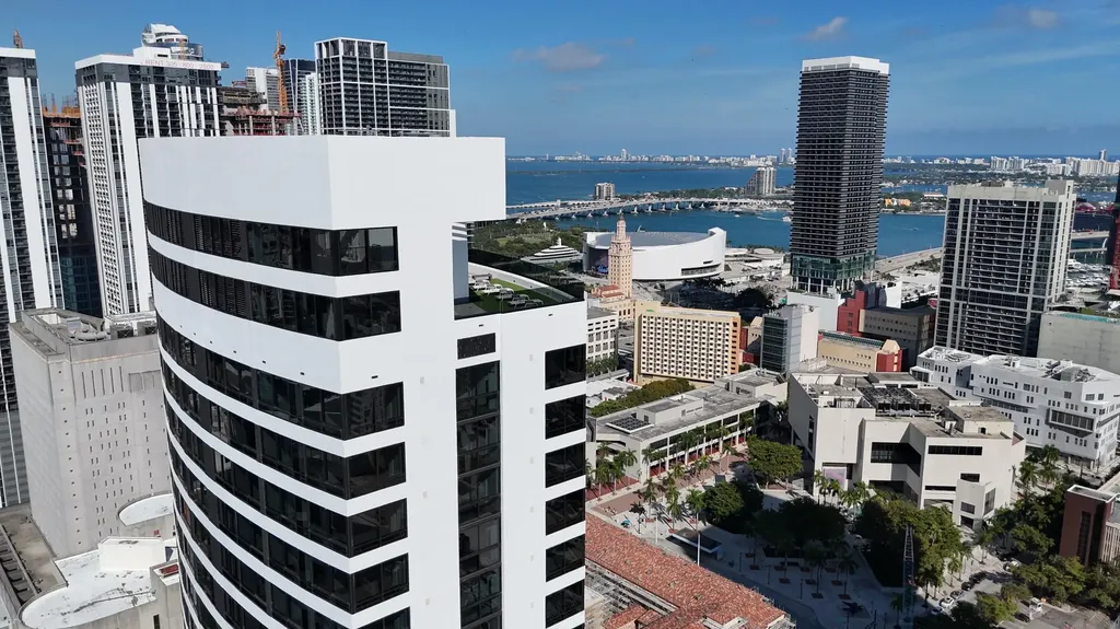 225 N Miami Avenue Miami FL 33128
