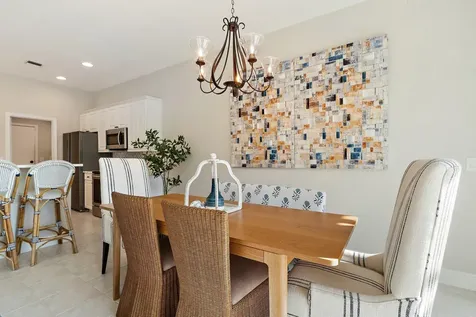 402 Resort Lane Palm Beach Gardens FL 33418