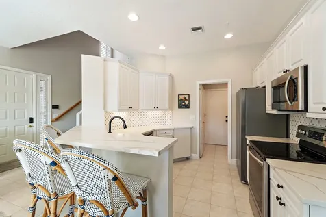 402 Resort Lane Palm Beach Gardens FL 33418