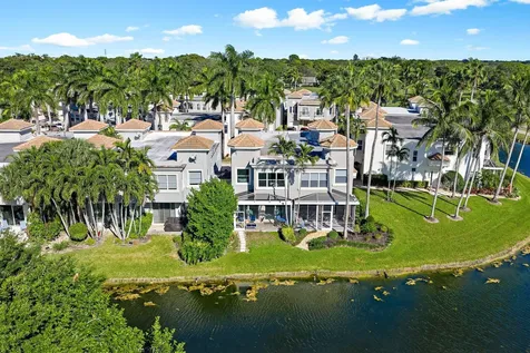 402 Resort Lane Palm Beach Gardens FL 33418