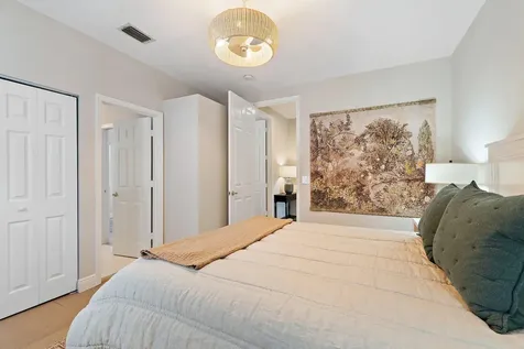 402 Resort Lane Palm Beach Gardens FL 33418