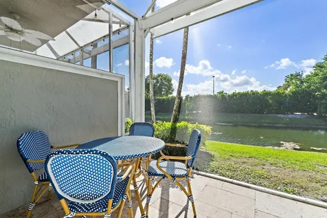 402 Resort Lane Palm Beach Gardens FL 33418