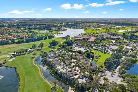 402 Resort Lane Palm Beach Gardens FL 33418