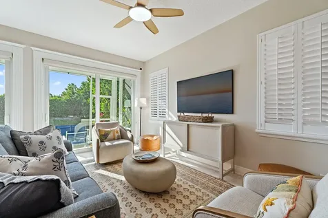 402 Resort Lane Palm Beach Gardens FL 33418