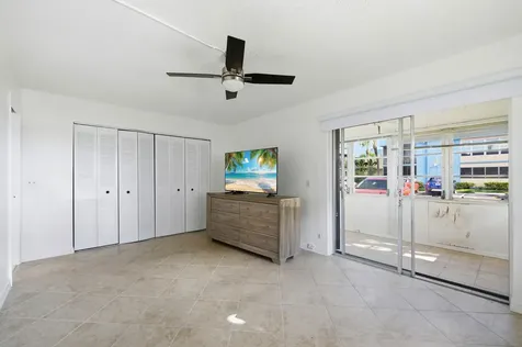 249 Burgundy F Delray Beach FL 33484