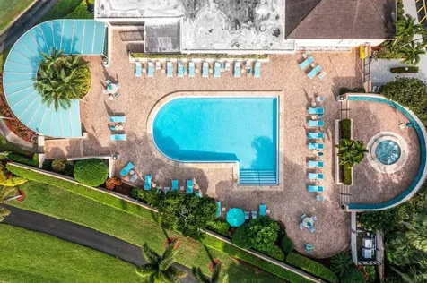 5188 Oak Hill Lane Delray Beach FL 33484