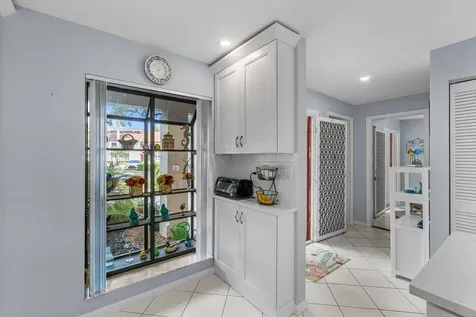 5188 Oak Hill Lane Delray Beach FL 33484