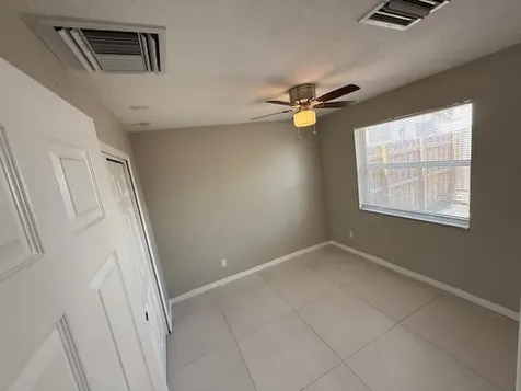 905 9th Street West Palm Beach FL 33401