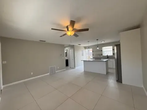 905 9th Street West Palm Beach FL 33401