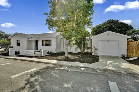 601 N 13th Avenue Lake Worth Beach FL 33460