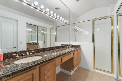 11 Admirals Court Palm Beach Gardens FL 33418