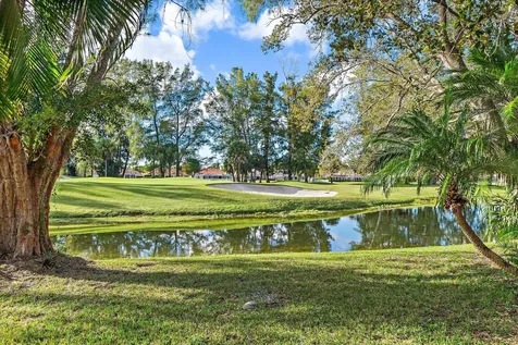 11 Admirals Court Palm Beach Gardens FL 33418
