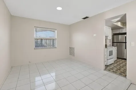 8961 Nw 21st Street Pembroke Pines FL 33024