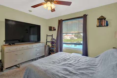 5486 Queenship Court Greenacres FL 33463