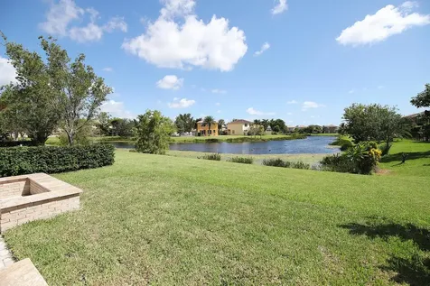 5486 Queenship Court Greenacres FL 33463