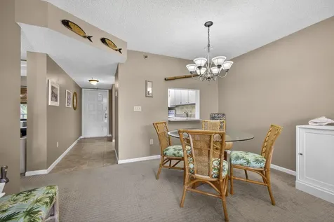 896 N Federal Highway Lantana FL 33462