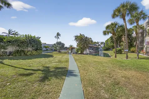 896 N Federal Highway Lantana FL 33462