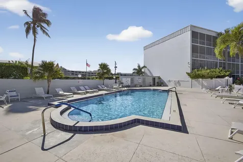 896 N Federal Highway Lantana FL 33462