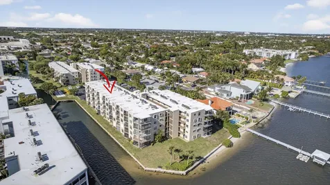 896 N Federal Highway Lantana FL 33462