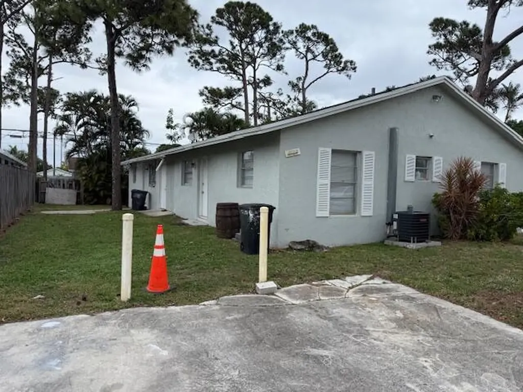4891 Carver Street Lake Worth FL 33463