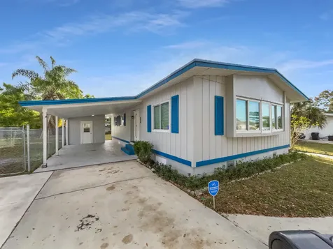 409 Coconut Avenue Port Saint Lucie FL 34952