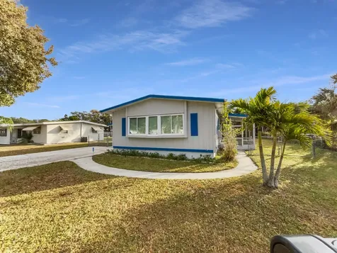 409 Coconut Avenue Port Saint Lucie FL 34952