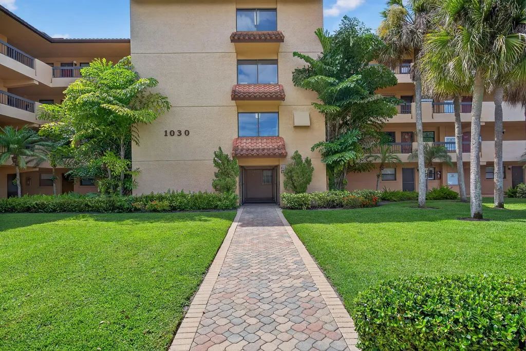 1030 Us Highway 1 North Palm Beach FL 33408