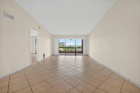 1030 Us Highway 1 North Palm Beach FL 33408