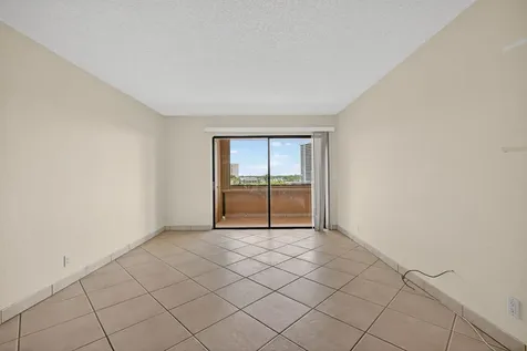 1030 Us Highway 1 North Palm Beach FL 33408