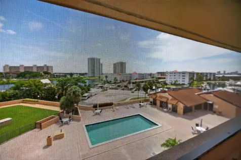 1030 Us Highway 1 North Palm Beach FL 33408