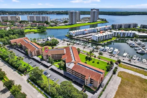 1030 Us Highway 1 North Palm Beach FL 33408