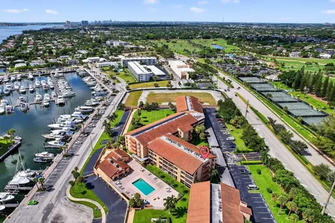 1030 Us Highway 1 North Palm Beach FL 33408