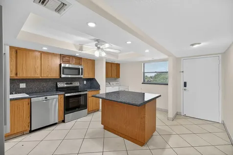 1030 Us Highway 1 North Palm Beach FL 33408