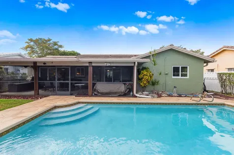 2531 Nw 98th Way Coral Springs FL 33065