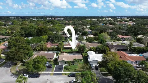 2531 Nw 98th Way Coral Springs FL 33065