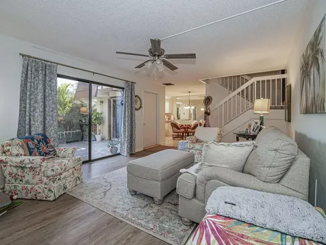 1166 6th Avenue Vero Beach FL 32960