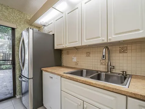 1166 6th Avenue Vero Beach FL 32960