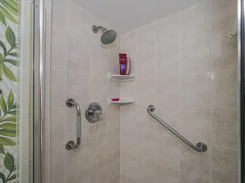 1166 6th Avenue Vero Beach FL 32960